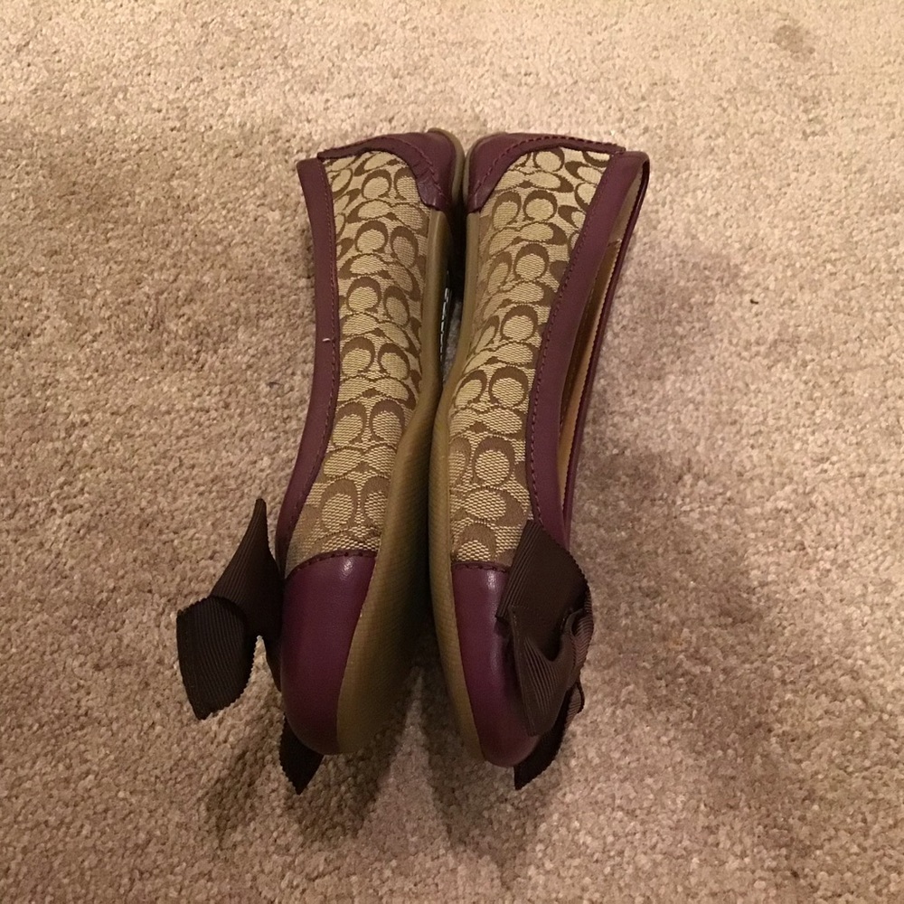 Coach Signature Logo Canvas Ballet Flats with Bow - Picture 8 of 10